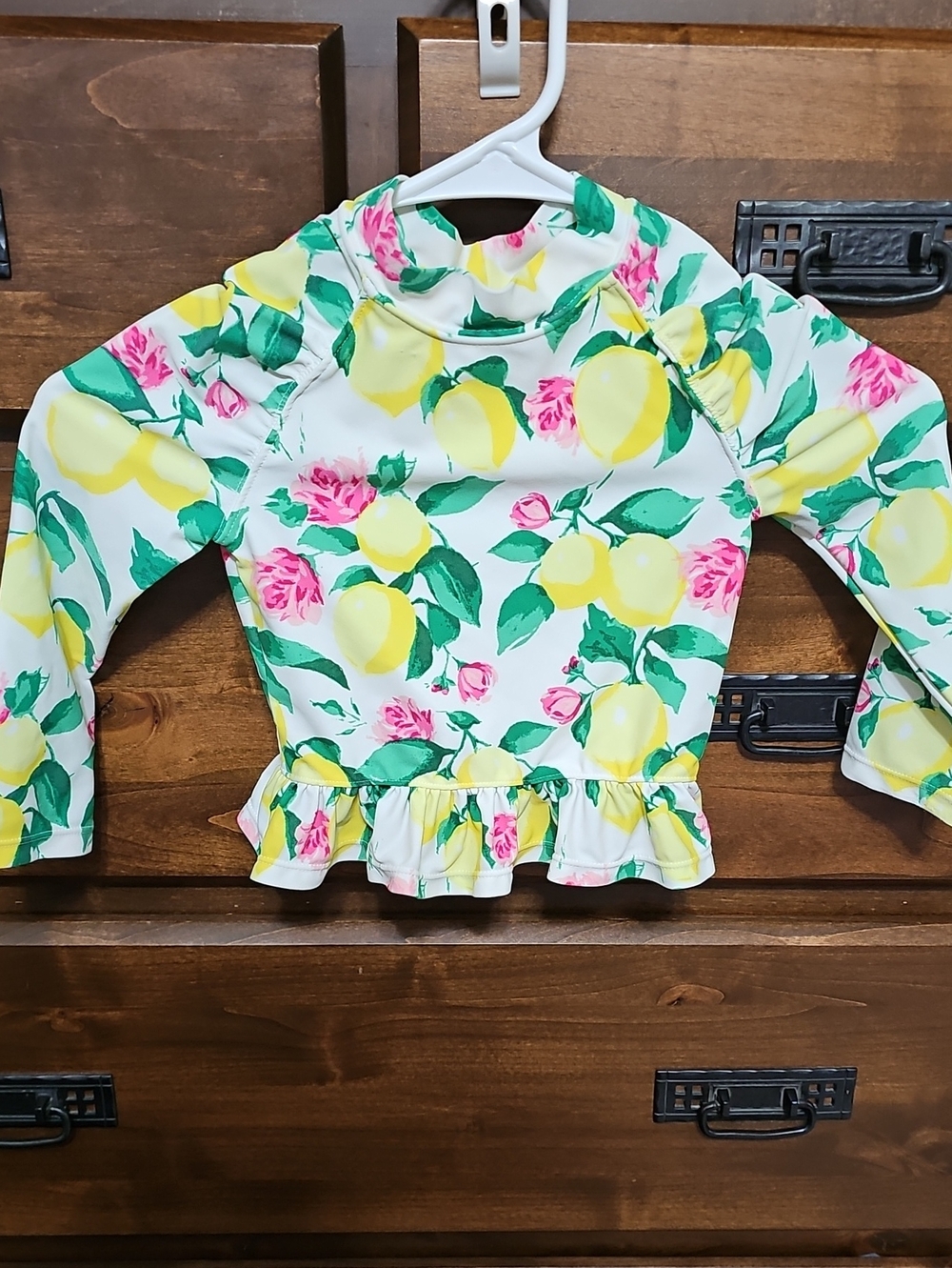 Tea Collection Swim Top Rash Guard - Picture 4 of 9